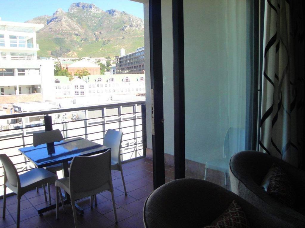 Temple House Self Catering Apartment Cape Town Exterior photo